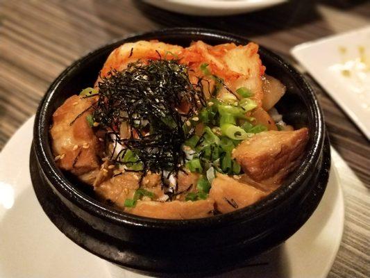 Braised Chunky Pork in Stone Pot