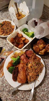 lomein, fried rice, general tso's chicken, dumplings, egg rolls & shrimp toast