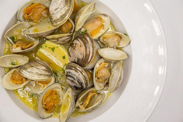 Steamed clams