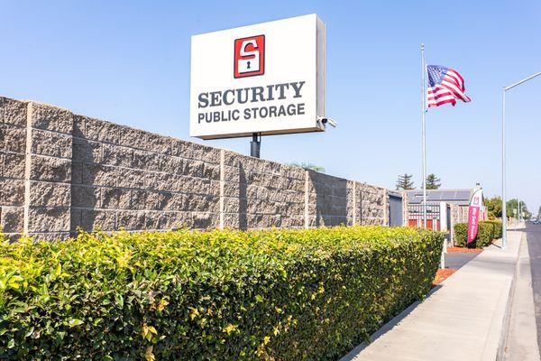 Self storage in Riverbank, CA