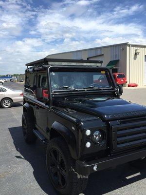 Full audio system installed in this Landrover defender.