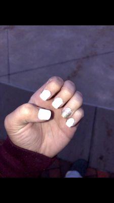 nails