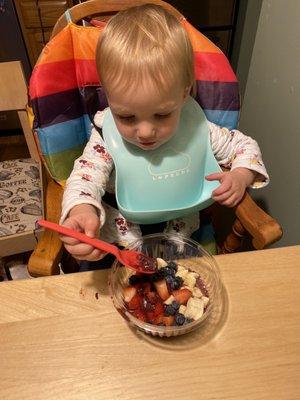 Açaí with fresh fruit