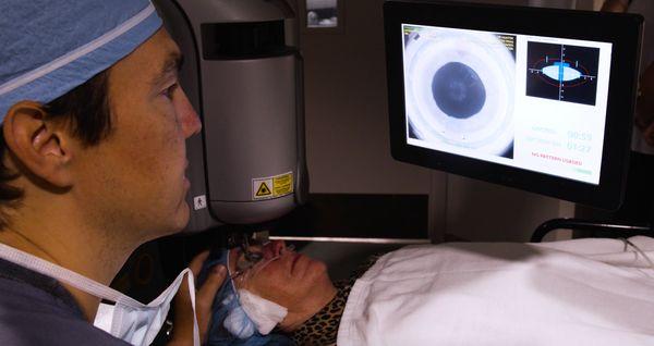 Laser Cataract Surgery with Dr. Drew Hunter