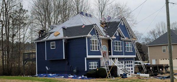 New roof installed in 1 day.