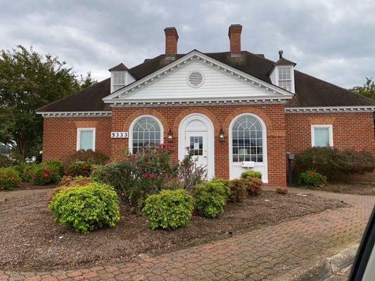 Front entrance in a rainy day !