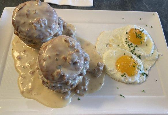 Biscuits and gravy w/sunny side up eggs