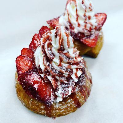 Strawberry cream danish