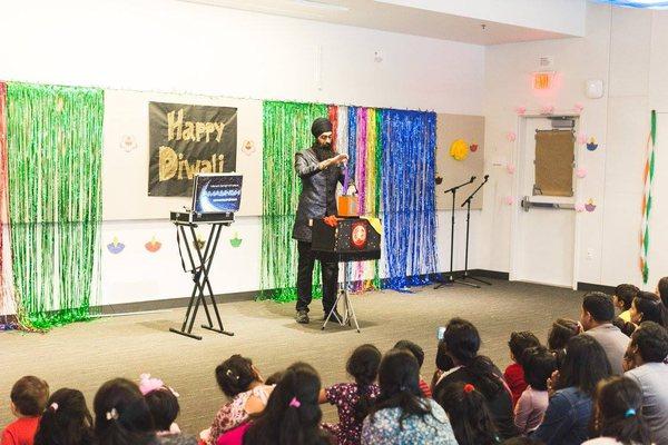 Amasingh performing magic for Diwali Celebration at Northside Branch Library in Santa Clara