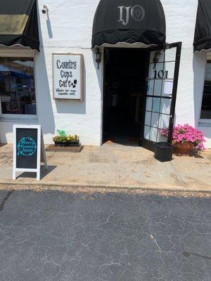 Entrance to country cups cafe