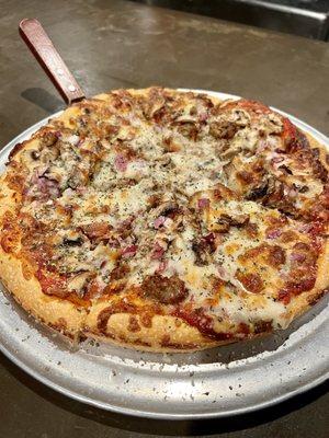 Bacon, sausage, onion & mushroom pizza. So damn good!