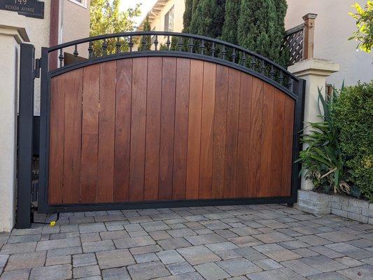 Integrity Garage Doors & Gates