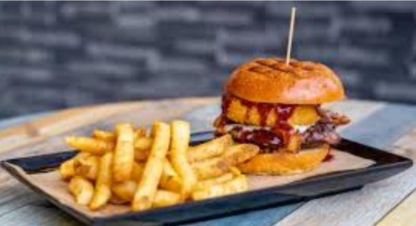 Bacon whiskey buger