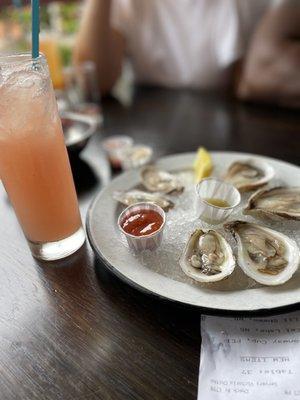 Happy hour oysters!