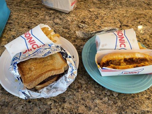 Texas Toaster burger, chili cheese coney