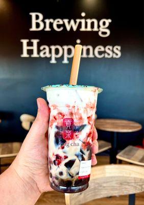 Halloween special - Vampire Bite bubble milk tea - milk, pearls, herbal jelly, strawberry oct '22