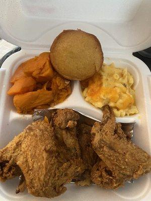 Fried wings, Mac n cheese, Candied yams and cornbread