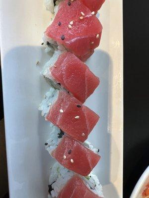 Rainbow roll with just tuna