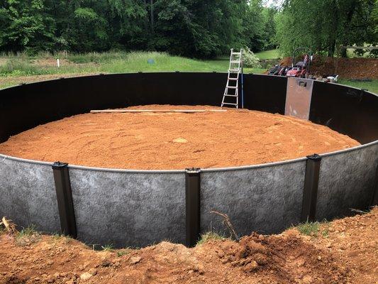 Pool build