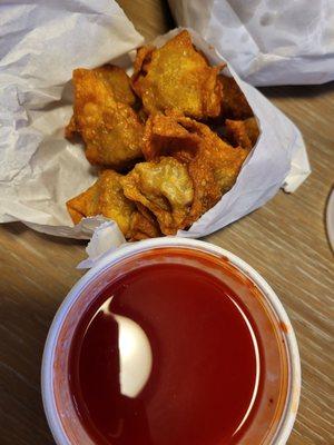 Fried wonton