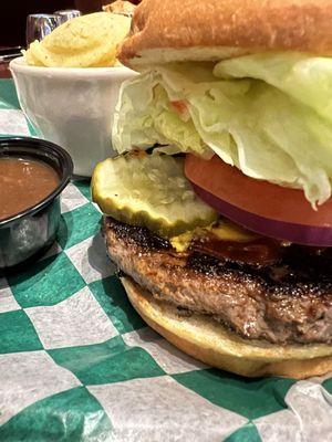 Hamburger with mashed potatoes and gravy