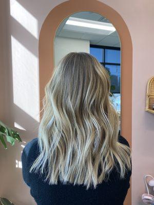 Hand painted balayage by Morgan Pruitt Starbound Studio suite 14 IG: @Morgan.starboundstudio