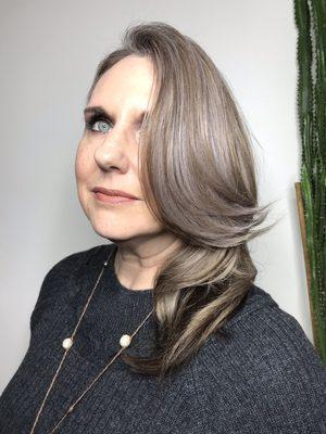 Natural gray blend with View by Davines #hairbydmr