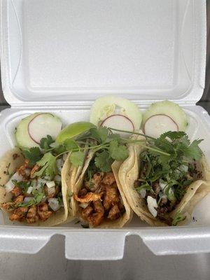 Los Antojitos Tacos