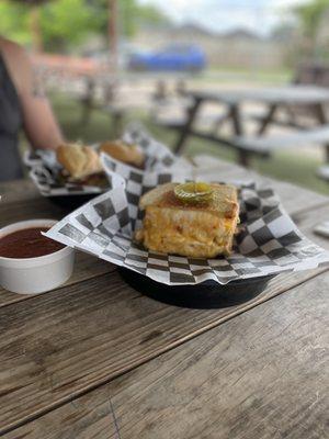 Grilled pimento cheese