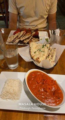 Chicken tikka masala, garlic naan