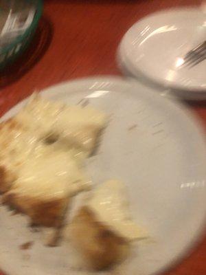 Bad pic of cheese bread