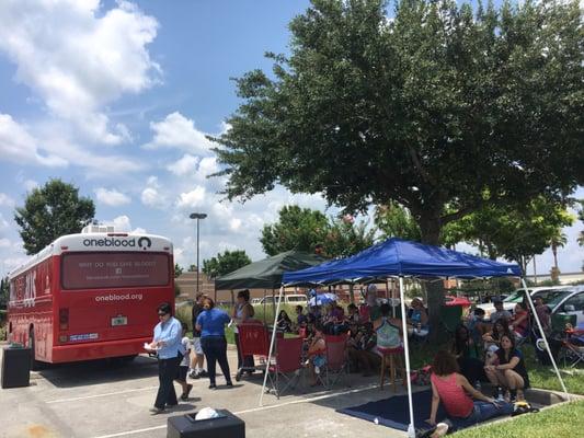 The turnout of people wanting to help after the recent tragedy in Orlando is inspiring.