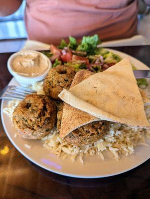 Falafel plate