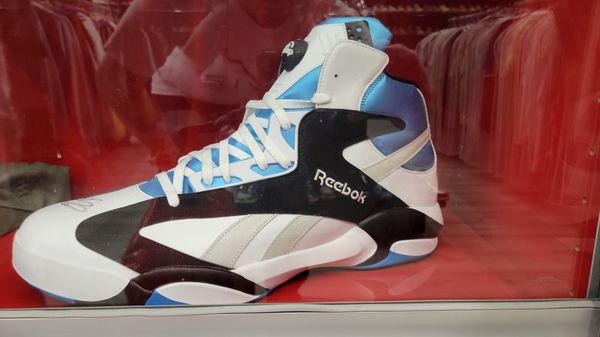 Shaquille O'Neal Reebok Pumps autographed.