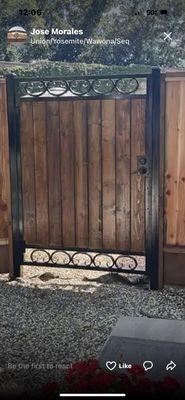 Custom metal gates