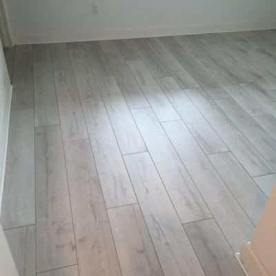 Laminate floor install.