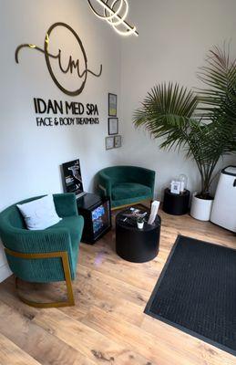 Idan Med Spa waiting area