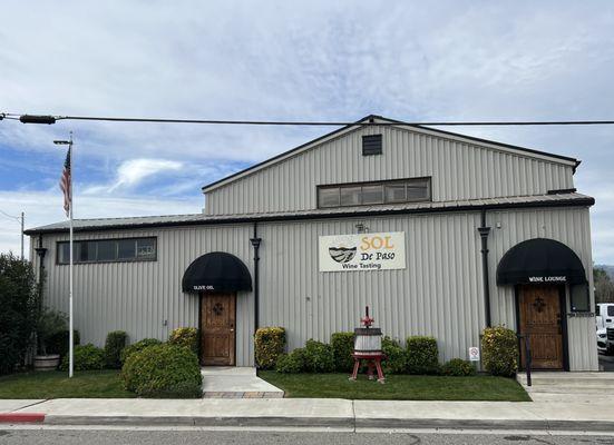 Tasting room entrance