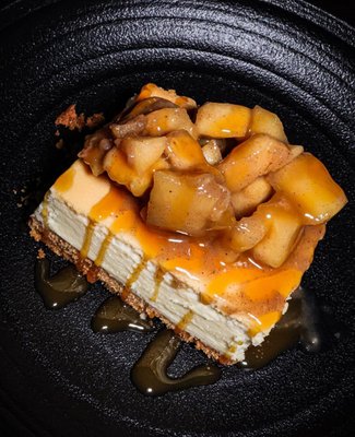 Apple Cheesecake