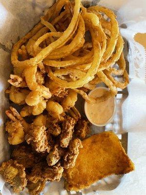 Oyster, shrimp, cornbread and onion rings... aka fat man special