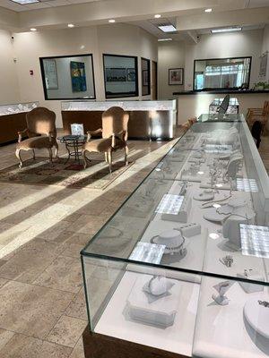 Loose Diamond and jewelry showroom in Scottsdale