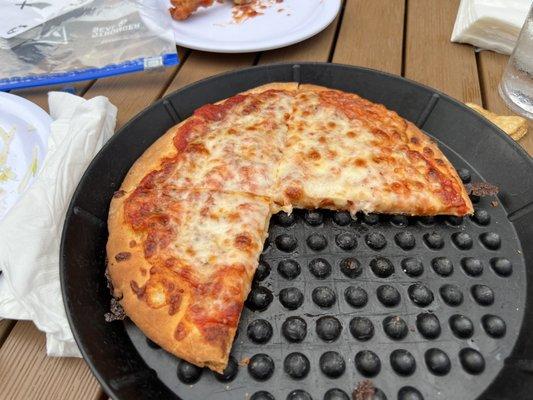 Kids cheese pizza