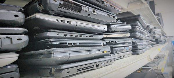 Used and refurbished Computers and Laptops for sale in Southeast Houston, Tx 77034