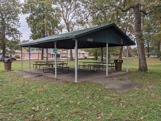 Picnic shelter at Keiler Park, Paducah