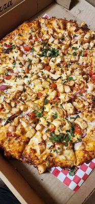 Butter Chicken Pizza Large