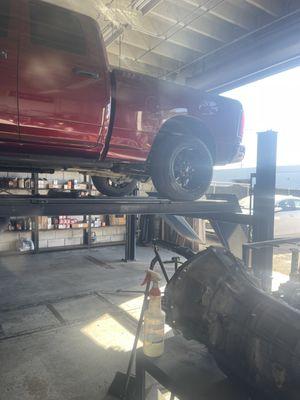 Alignment and oil services