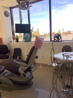 We strive to offer a relaxing and thorough dental experience.