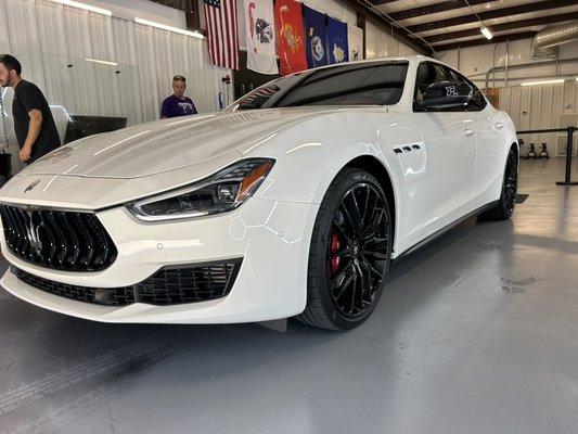 Maserati tint