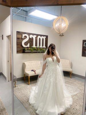 my original appointment and first time trying on the dress Janessa picked for me