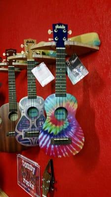 Did I mention TIE DYE UKELELES?!?!